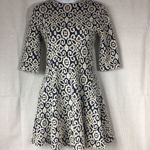 Zara Woman blue white dress Medium 3/4    sleeves